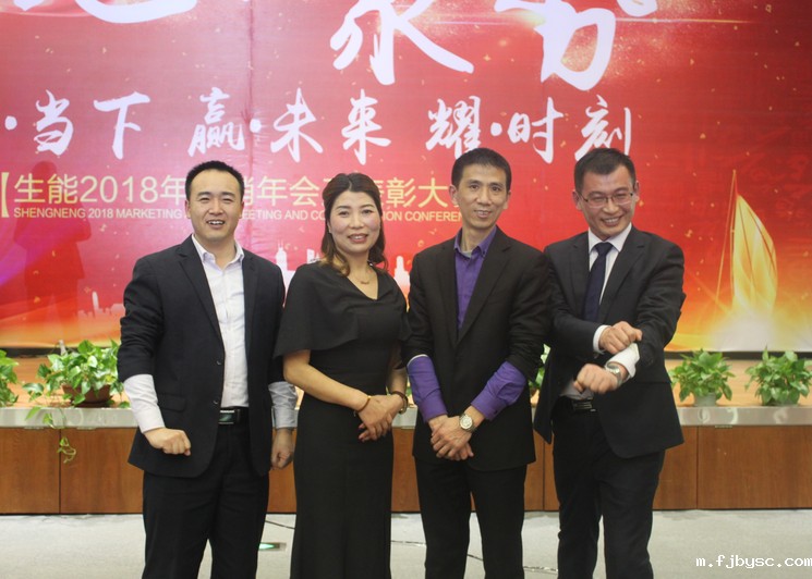 10p空气能地暖一天几度电